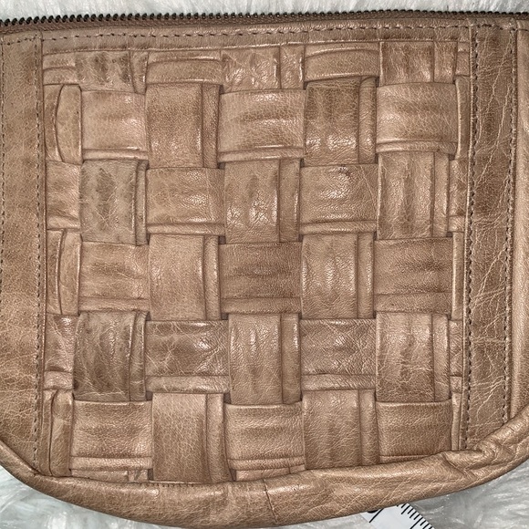 NWT Day & Mood Kali Leather Woven Crossbody Bag - Picture 7 of 16